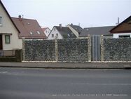 Steinzaun Rankbalken Steinsäule Steinschüttzaun Gabionenzaun